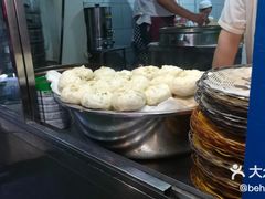 荤素包子-郑家包子牛肉拉面(尚勤路店)