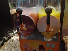 -岷山饭店-芝芝自助餐厅