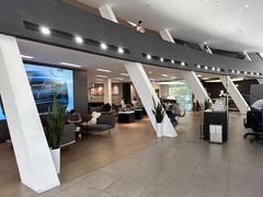 -浙江元通滨奥汽车有限公司(奥迪4S店)