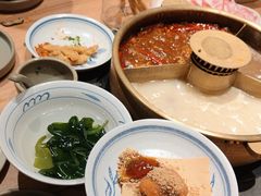 -巴奴毛肚火锅(龙湖锦艺城店)