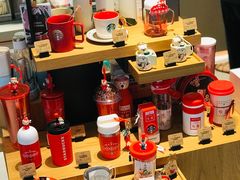 -星巴克臻选(上海中环广场2F店)