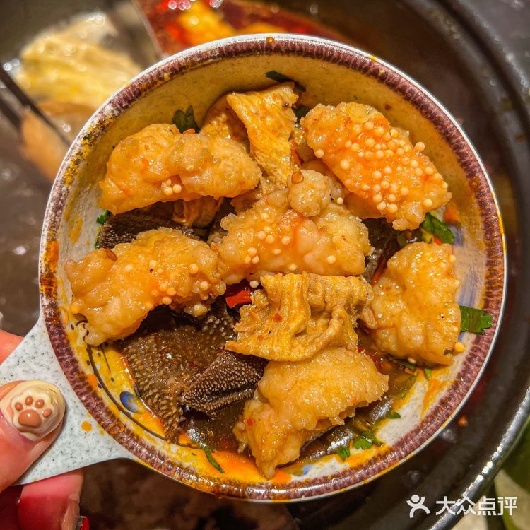 火锅串串天花板|唐粩丫|免费甜品|人均几十!!