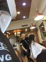 -小齐发型Star·Salon