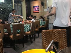 大堂-昱龙大盆牛蛙馆(三兴街总店)