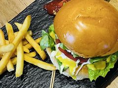 -ZAZA.CAFE.BAR