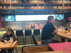 -牛啤堂精酿啤酒餐吧(五棵松华熙店)