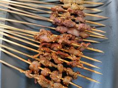 -兄弟小串(华新·名筑店)