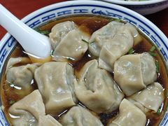 菜肉馄饨-古徽州馄饨店(宝安路店)