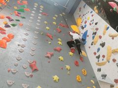 -CLIFFS颗粒攀岩(萧山众安店)