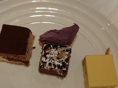 -君来湖滨饭店·玫瑰园
