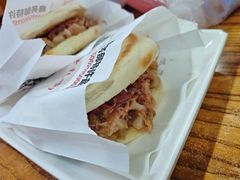 肉夹馍-老陕兄弟(彩虹新城店)