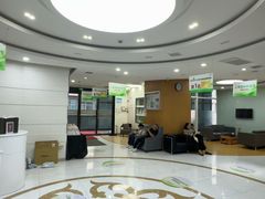 -雅悦齿科(顾村公园店)