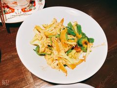 -圆融星座购物中心