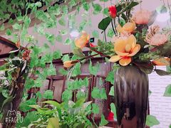 -舌尖上的食缘花园主题餐厅