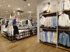 -优衣库(广州恒宝广场店)