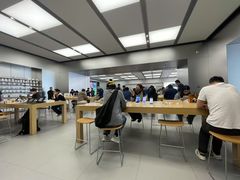 -Apple零售店(深圳益田假日广场店)