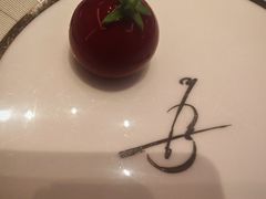 -海派悦庭·海胆烧麦·新融合菜(凯德广场店)