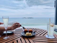 -瑰丽酒店·海吧·天际下午茶·现场DJ·天台酒吧