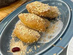 -品海楼·大连海胆锅贴馆(东港店)