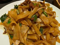 沙茶牛肉炒粿条-潮堂 · 潮州菜(国贸商城店)