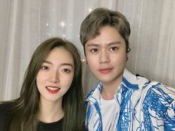-十六番发型师事务所
