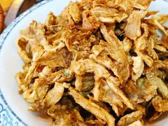 -都江堰石锅鱼