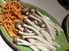 虫草花双拼-一叶一世界•素食餐厅(环球中心店)