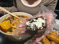 -W COLLECTIVE  DESSERT SHOP