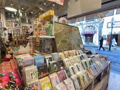 -猫的天空之城概念书店(杭州南宋御街店)