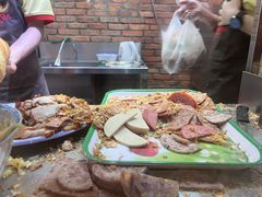 -Bánh Mì Huynh Hoa