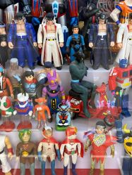 -16TOYS中古玩具铺(崇文门店)