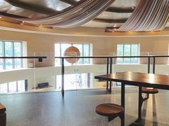 大堂-星巴克(迪士尼小镇店)