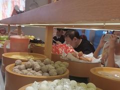 -龍歌自助小火锅(市南金茂湾店)