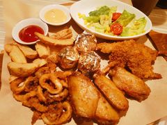 人气重磅拼盘-必胜客(海滨店)
