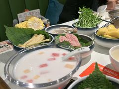 -烹然四季椰子鸡火锅(姚家园万象汇店)