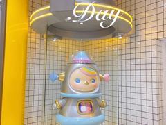 -泡泡玛特POPMART(上海环球港店)