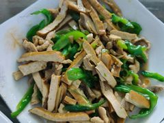 -月落乌啼餐馆