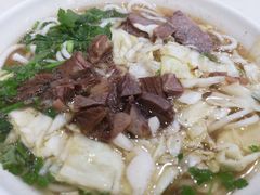 -花溪王记牛肉粉(四季花溪商场店)