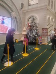 -奈尔宝·儿童乐园·亲子餐厅(华采天地店)