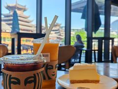 -星巴克(南宁民歌湖店)