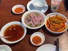 -全牛匠·乐山跷脚牛肉(西单华威约饭街店)