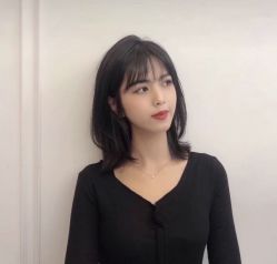 -变画·发型STUDIO