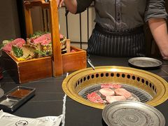 -山川小町·极番烧肉(新地假日广场店)