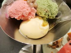 -梨花甄选自助烤肉(小寨原力场店)