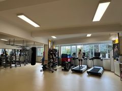 -中田健身工作室(莘庄地铁站店)