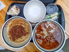 -李易面馆(树木岭店)