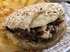 -宝光熏肉鞋底火烧(新街口店)