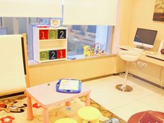 -瑞尔齿科(颐堤港诊所)