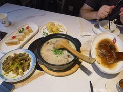 -滋粥楼·顺德菜(番禺广场总店)