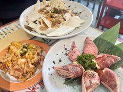 招牌酸菜猪五花肉-北京小炮儿炙子烤肉·铜锅涮肉(珠江路店)
